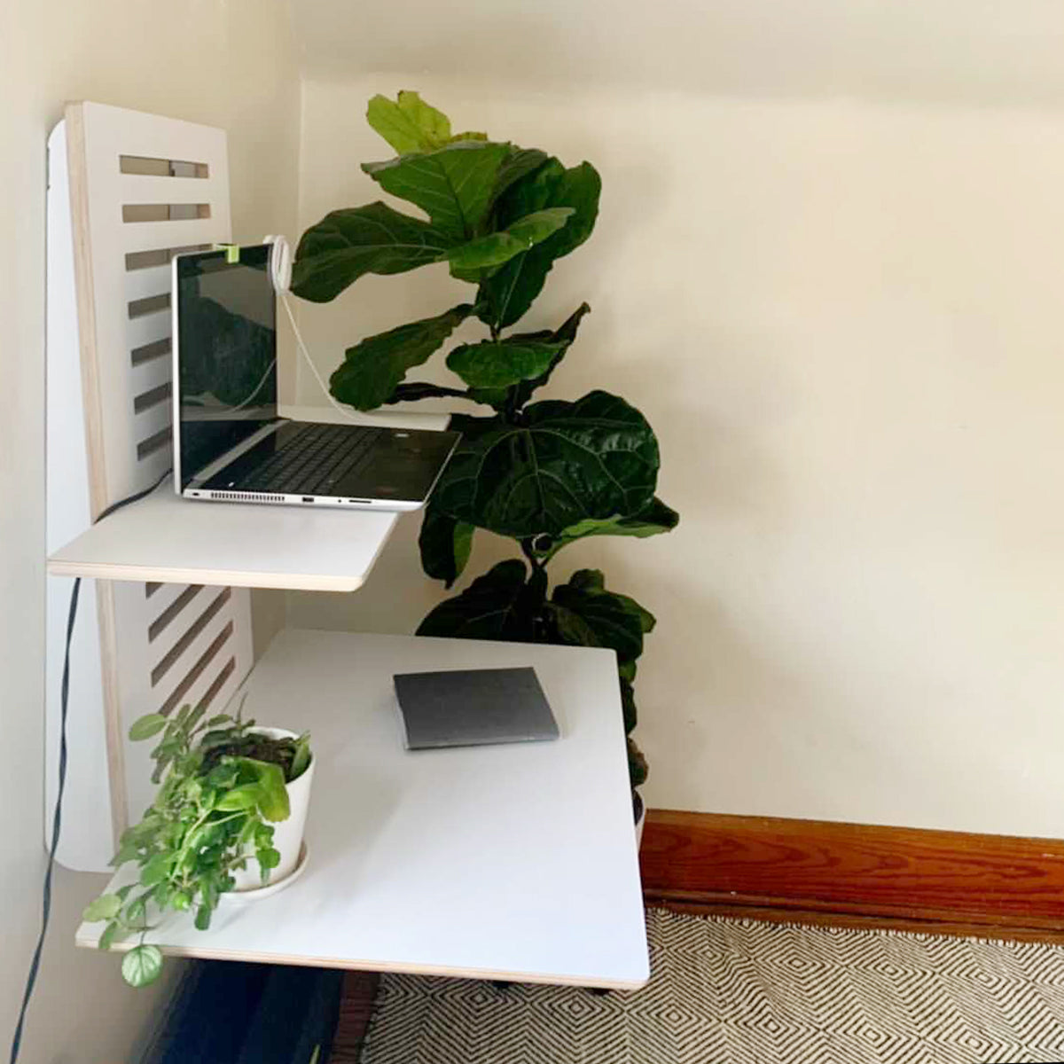 WallStand Standing Desk that is height adjustable - matt white
