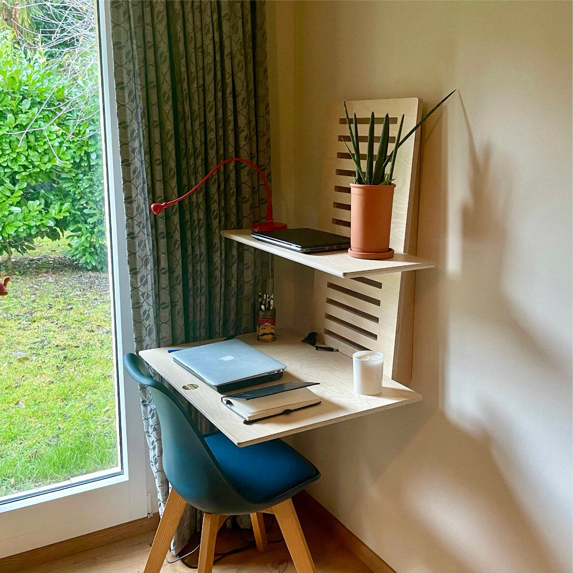 WallStand Standing Desk that is height adjustable