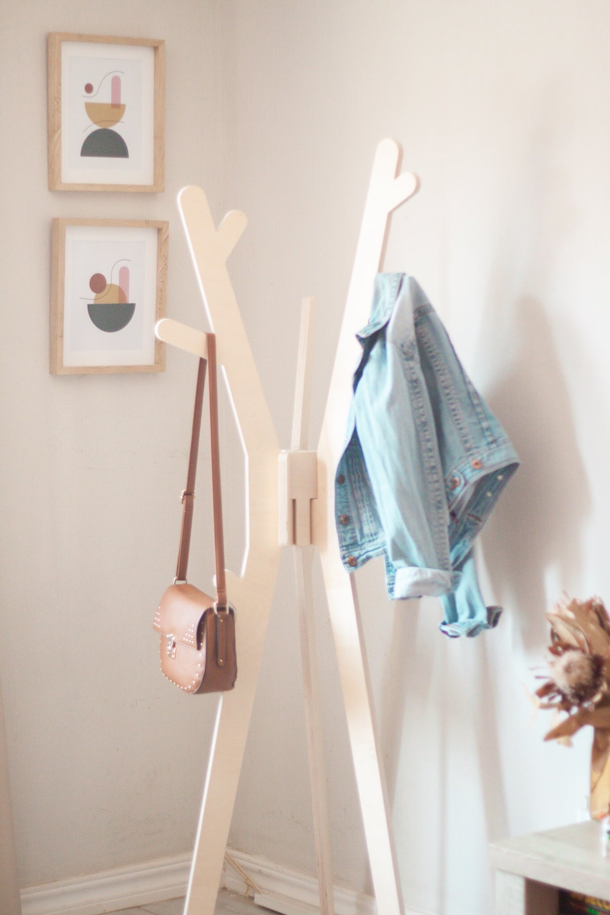 Coat rack hat stand rack tree branch